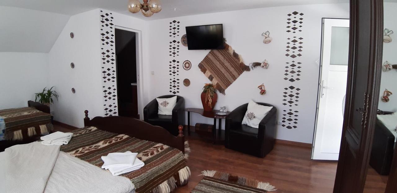 Pensiunea Casa Godja Valeni  ห้อง รูปภาพ