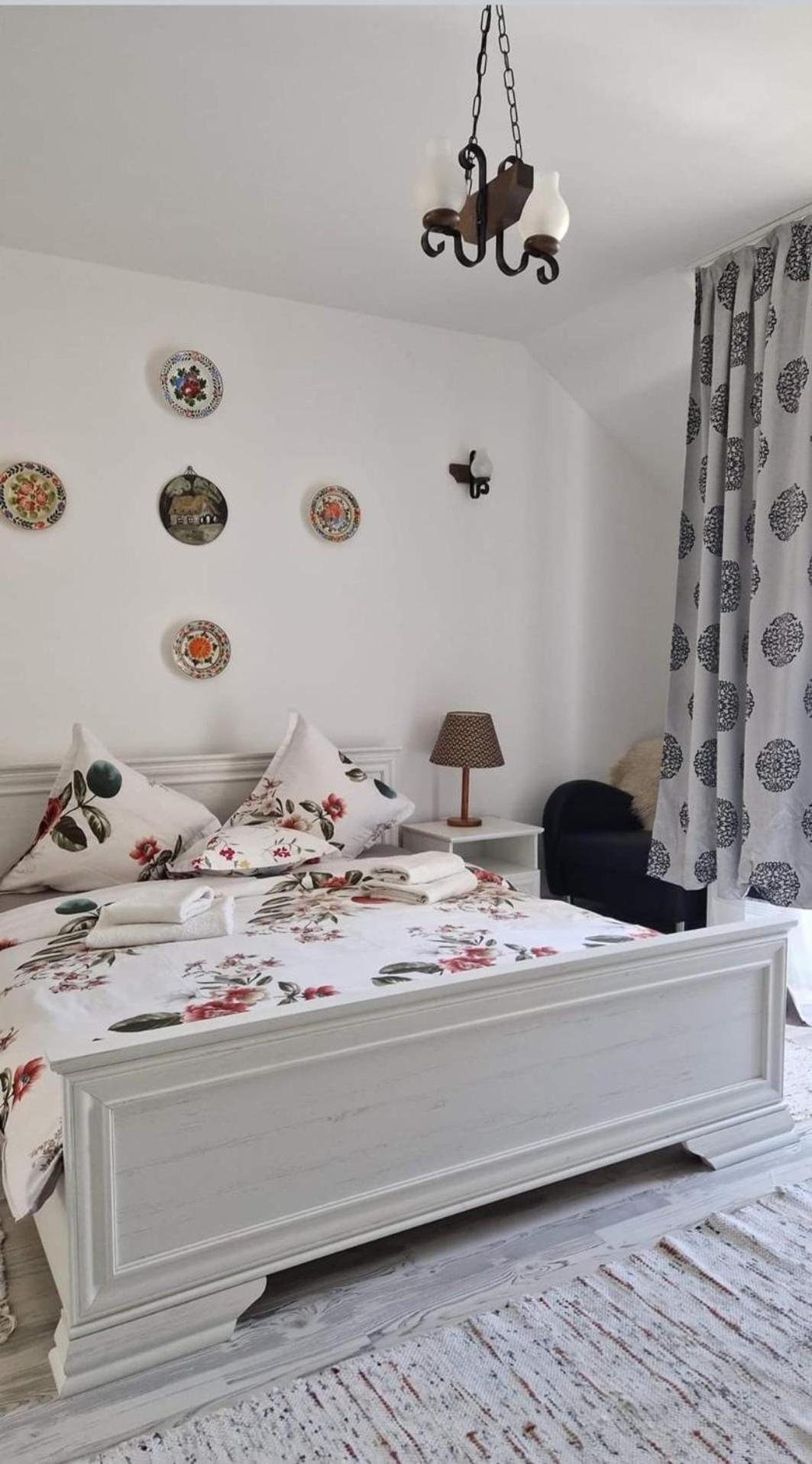 Pensiunea Casa Godja Valeni  ภายนอก รูปภาพ
